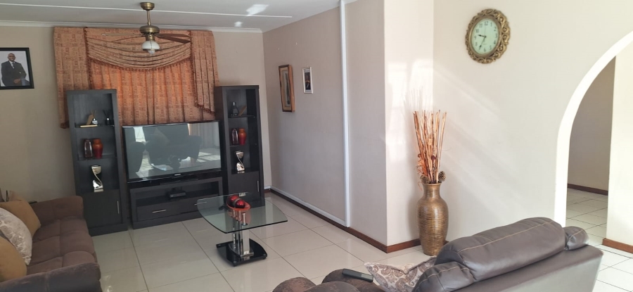 3 Bedroom Property for Sale in Amalinda Eastern Cape